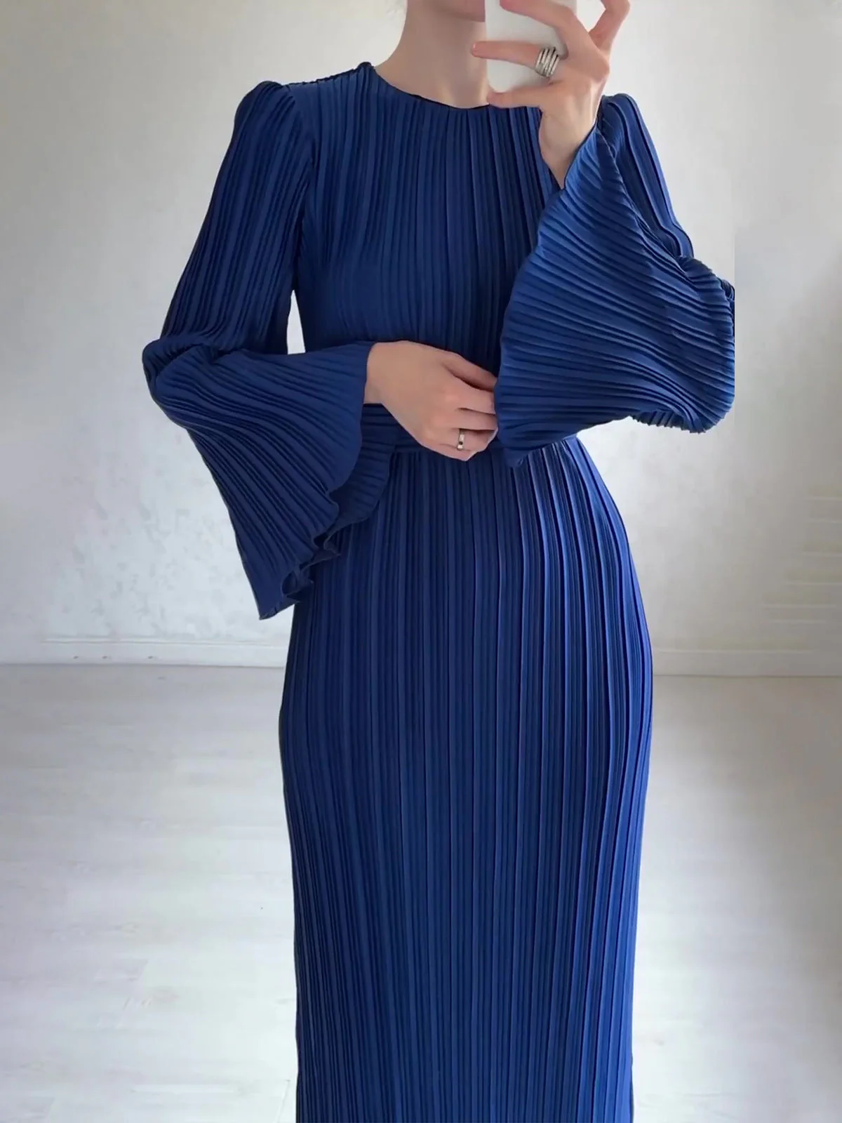 VARELIA Long Maxi Dress - Image 2